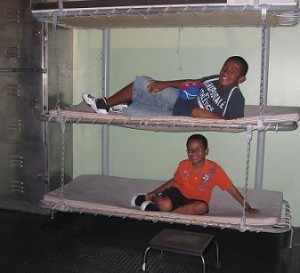 boys-in-bunk