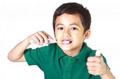 4 Tips to Build Good Dental Habits In Children #healthyhabits Thumbnail